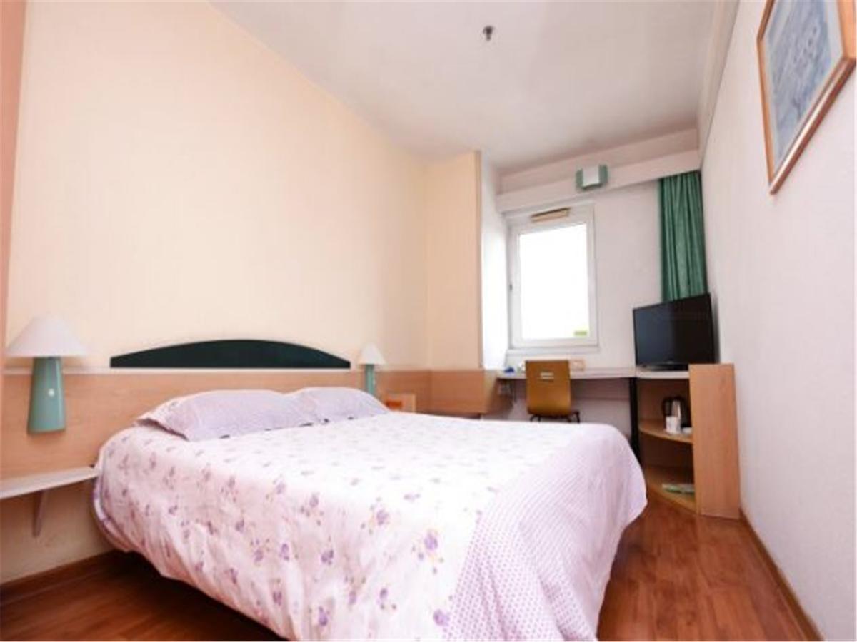 Motel Qingdao Jiaonan Renmin Road Business Street Dış mekan fotoğraf