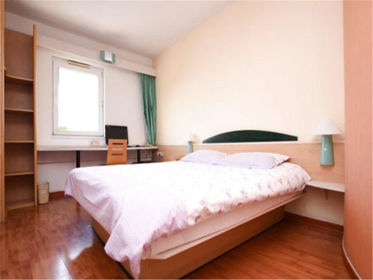 Motel Qingdao Jiaonan Renmin Road Business Street Dış mekan fotoğraf