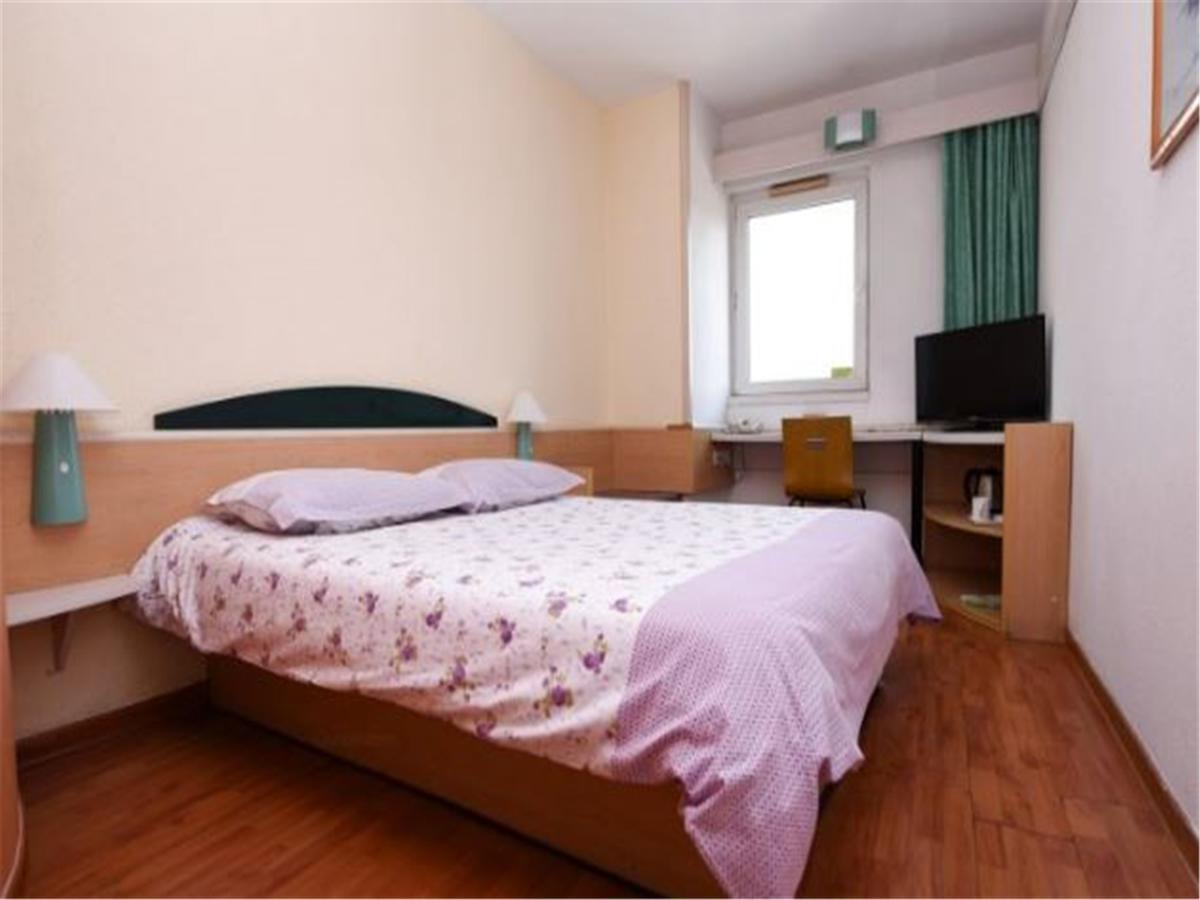 Motel Qingdao Jiaonan Renmin Road Business Street Dış mekan fotoğraf